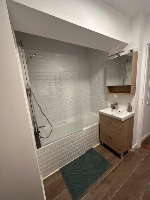 Ferienwohnung Superbe T2 Au Pied Des Pistes Guillaumes Exterior foto